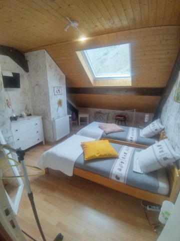 Les Étoiles 2 lits simples